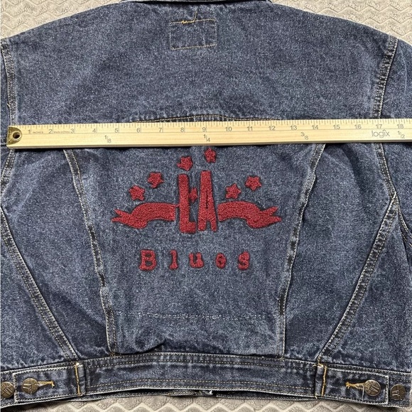 LA Blues Blue Denim Jacket Womens Sz Medium M Cropped Short - Spell Out On Back - Picture 14 of 15